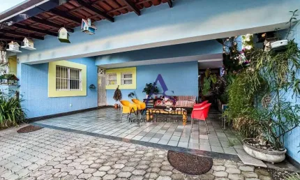 Casa com 4 dormitórios à venda, 463 m² por R$ 3.500.000,00 - Mata da Praia - Vitória/ES