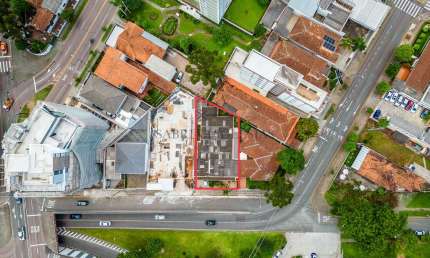 Terreno à venda na Avenida Visconde de Guarapuava, 1478, Alto da Rua XV, Curitiba, 648 m2 por R$ 2.220.000