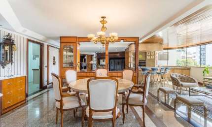 Apartamento com 4 quartos à venda na Avenida Sete de Setembro, 6386, Batel, Curitiba, 451 m2 por R$ 3.400.000