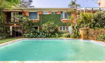 Casa em condomínio fechado com 5 quartos à venda na Rua Rodrigo de Freitas, 489, Bacacheri, Curitiba, 620 m2 por R$ 4.500.000