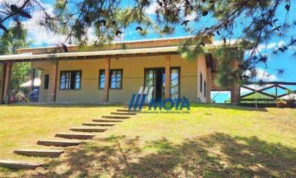 Chácara a venda com 34.000,00m2 Agudos do Sul com Casa sede, casa de caseiro e lagos. Uma linda propriedade rural com Casa em alvenaria com 3 quartos