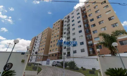 Apartamento com 3 dormitórios para alugar, 88 m² por R$ 3.977,41/mês - Uberaba - Curitiba/PR