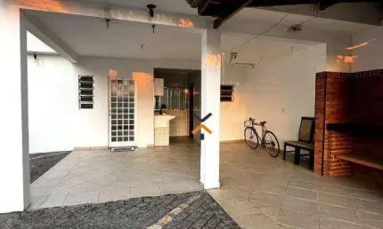 Casa com 4 dormitórios à venda, 205 m² por R$ 901.000 - Vila Curuçá - Santo André/SP