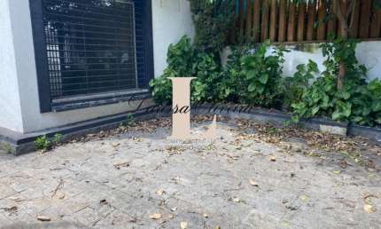 Casa / Sobrado para Venda em São Paulo, Vila Nova Conceição, 4 dormitórios, 1 suíte, 2 banheiros, 3 vagas