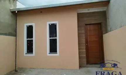 CASA C/ 67 M² / 02 QUARTOS SENDO 01 SUÍTE / 02 VAGAS