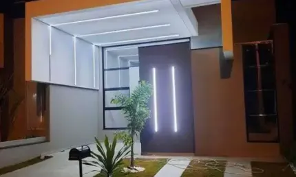 CASA EM CONDOMÍNIO C/ 110 M² / 03 QUARTOS SENDO 01 SUÍTE / 03 VAGAS