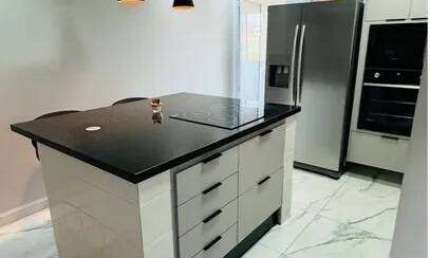 ✅ Lindo Sobrado 2 Andares + Área Gourmet no Subsolo - Recém Reformado Cotia