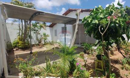 Casa Espaçosa em Igapó, Natal - Aceita Financiamento. Visite Já!