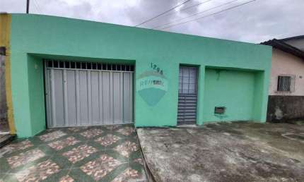 Casa com 4 quartos à venda na Avenida Nila Jales, 1294, Lagoa Azul, Natal