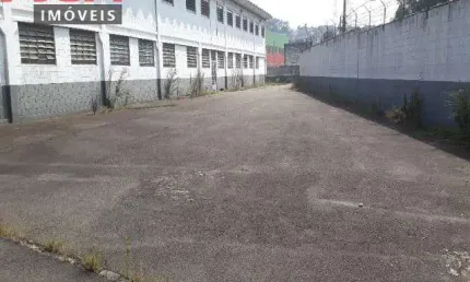 Galpão com grande Patio para Locação e venda no Jd Casa grande na zona sul proximo ao  terminal varginha