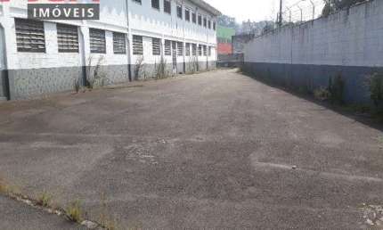 Galpão com grande Patio para Locação e venda no Jd Casa grande na zona sul proximo ao  terminal varginha