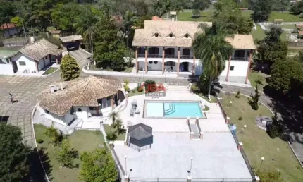 Chácara / sítio com 8 quartos à venda no Pavão (Canguera), São Roque 