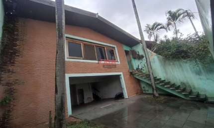 Casa residencial para Venda, uma ótima oportunidade para construtor!