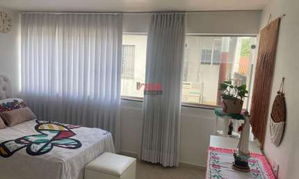 Casa com 4 quartos à venda na Vila Sofia, São Paulo , 268 m2 por R$ 1.200.000