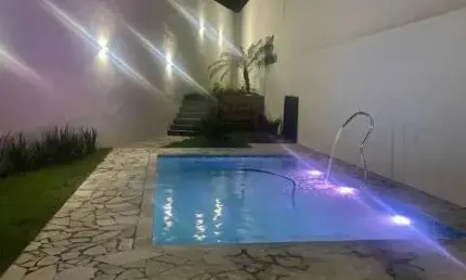 Casa à venda à jardim paulista atibaia sp, comprar casa casa com 03 suites , sendo 01 com closet ,sala dois ambientes, varanda com vista para pedra gr