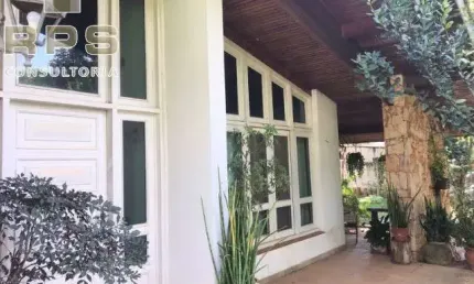 Casa à venda Vila Santista Atibaia - SP, Imovel com 03 dormitórios , sendo 01 suite com hidromassagem , sala de estar com lareira , sala de jantar e s
