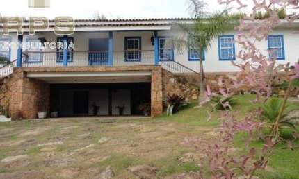 Casa em Condomínio para Venda em Itatiba Condomínio Ville de Chamonix Itatiba,comprar casa em Itatiba com área de lazer e quintal e jardim com piscina