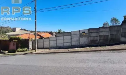 Terreno de 650m² à venda no bairro Beiral das pedras, na região da Juca Peçanha em Atibaia