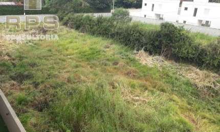Terreno de 1.814m², totalmente  plano à venda no bairro Jardim Ypê, ZR2, em Atibaia, bairro nobre, ao lado do bairro Morumbi, região residencial!