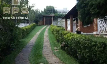Chácara à venda jardim estância brasil atibaia com 03 dormitórios sendo 01 suíte, 01 sala, 2 banheiros, área de serviço, piscina, lazer completo