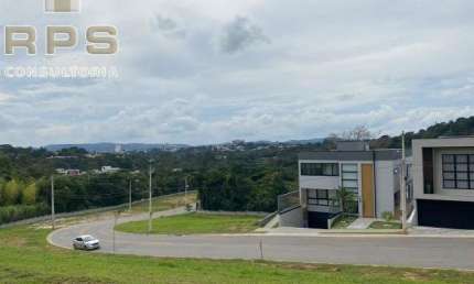 Terreno à venda no Condomínio Alto do Sion em Atibaia, excelente topografia, 506,02 m² e lazer completo! Tudo isso à 3 minutos do centro de Atibaia!