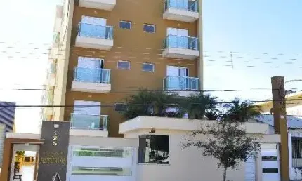 Ótimos Apartamento com 66 m², Cozinha integrada com gabinete, Sala , Banheiros com gabinetes ,02 dormitórios sendo 01 suite com armários  02 vagas