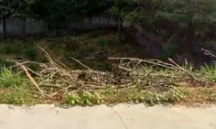 Terreno à venda na Vila Santista em Atibaia, 333m², fácil acesso entre a Alameda Lucas e Centro de Atibaia!