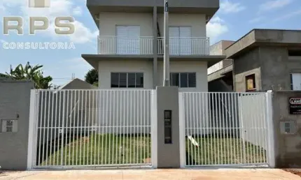 Casa a venda em Atibaia com 2 suítes e 2 vagas no bairro do Tanque