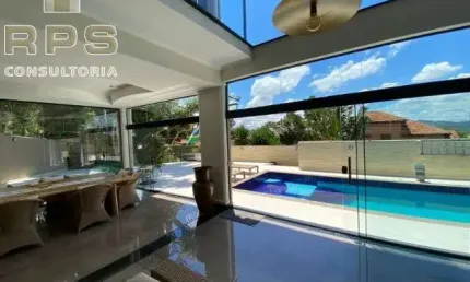 Casa de Alto padrão em Atibaia com 4 suítes e 4 vagas na Vila Santista