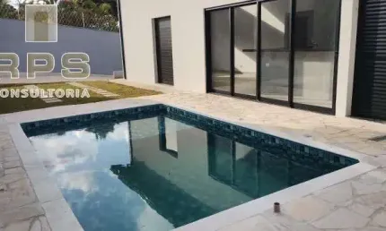 Casa em condomínio em Atibaia com 3 quartos sendo 1 suíte e 2 vagas