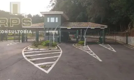 Terreno à venda no condomínio quintas da boa vista  em atibaia,  600m², menos de 5 minutos do centro, acesso em asfalto dentro da cidade e vista linda