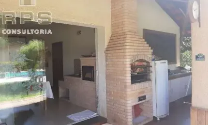Casa1  Principal ? Construção sólida com tijolo duplo AC 300 m2 4 dormitórios  sendo 2 suites (armários planejados em 01 quarto e nas suítes) todos co