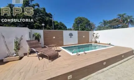 Casa em condomínio fechado  no bairro Jardim Morumbi em Atibaia, excelente localização, 3 quartos, 3 banheiros, quintal amplo, perto do Centro!