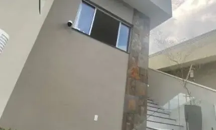 Casa à venda no Jardim Paulista em Atibaia, 03 dormitórios, sendo 02 suítes, cozinha americana e 02 vagas