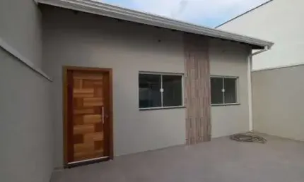 Imóvel com 03 dormitórios sendo 02  com suítes sala, cozinha ampla 01 banheiro social jardim de inverno lavanderia quintal para área gourmet garagem