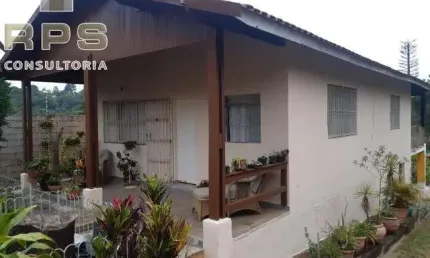 Chácara térrea no jardim estância brasil em atibaia, 02 amplos dormitórios,  edícula com 2 comodos e banheiro, quintal gramado com espaço para lazer
