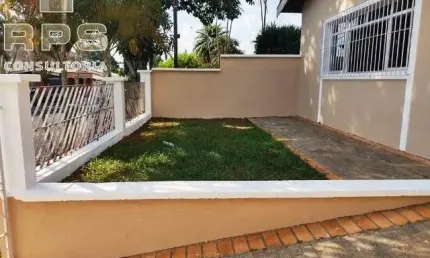 Casa no jardim nirvana ,com 03 quartos, sendo 01 suíte com armário, sala com 02 ambientes e lareira, cozinha , área gourmet com piscina .