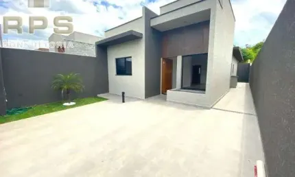 Casa térrea a venda em atibaia, 3 quartos sendo 1 suíte, cozinha e sala integradas, 2 vagas de garagem, quintal, pé direito alto e fino acabamento!