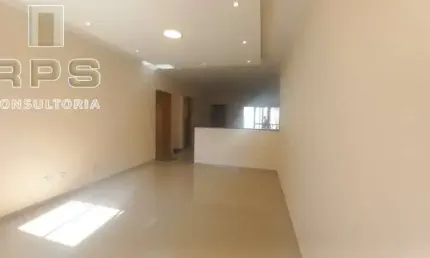 Casa térrea com 3 quartos e piscina no bairro Nova Atibaia, região de fácil acesso ao centro e amplo comércio!