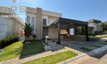 Casa no Condomínio Terras de Atibaia 1, 3 dormitórios avarandados sendo uma suíte, lazer completo, cozinha com despensa, lavanderia e área gourmet!