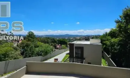 Casa de Condomínio à venda Vila Santista Atibaia ,Casa em Condominio Reserva Juca Peçanha , com 03 suite . No térreo : sala de estar e sala de jantar