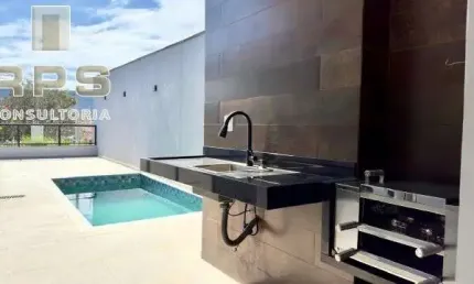 Casa no Jardim do Lago , 03 suites , cozinha integrada ,área gourmet com churrasqueira e piscina aquecida, 04 vagas de garagem , energia fotovoltaica