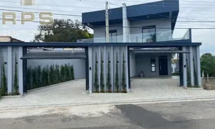 Casa lindíssima na Vila Petropolis em Atibaia , 03 suites , moveis planejados , área gourmet completa , garagem , iluminação , energia solar