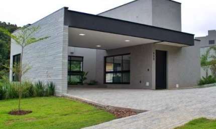 Casa Condominio Quintas da Boa Vista , 03 Suites sendo uma master  Área de Home Office  Piscina com borda infinita para APP Sala integrada com cozinha