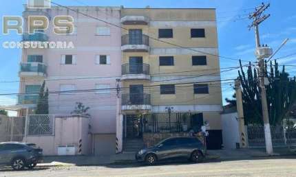 Apt 02 dormitórios ,Cozinha ,Sala de estar e sala de jantar, 01 banheiro ,Lavanderia ,Térreo com quintal  01 vaga de garagem coberta  Sem elevador