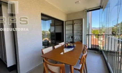 Apartamento novo no Vila Helena Residencial a 200m da Alameda Lucas em Atibaia,  com 3 dormitórios sendo uma suíte, varanda gourmet, rua tranquila.