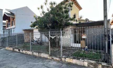Casa com 3 dormitórios à venda, 194 m² por R$ 800.000,00 - Santana - São José dos Campos/SP