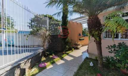 Casa Terrea com 3 quartos, 1 suite, 8 vagas - Vila Granada