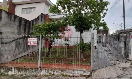 Casa terrea 2 quartos e 3 vagas de garagem - Burgo Paulista