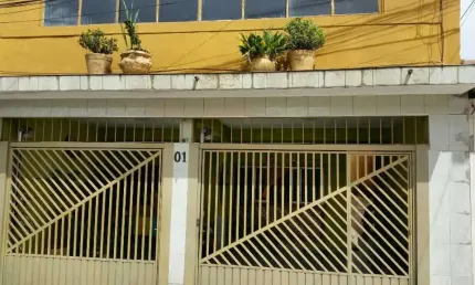 Casa terrea com churrasqueira na Vila Marieta, Sao Paulo